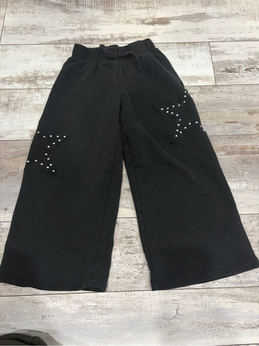 Zara Black Wide-Leg Sweatpants with Star Studs